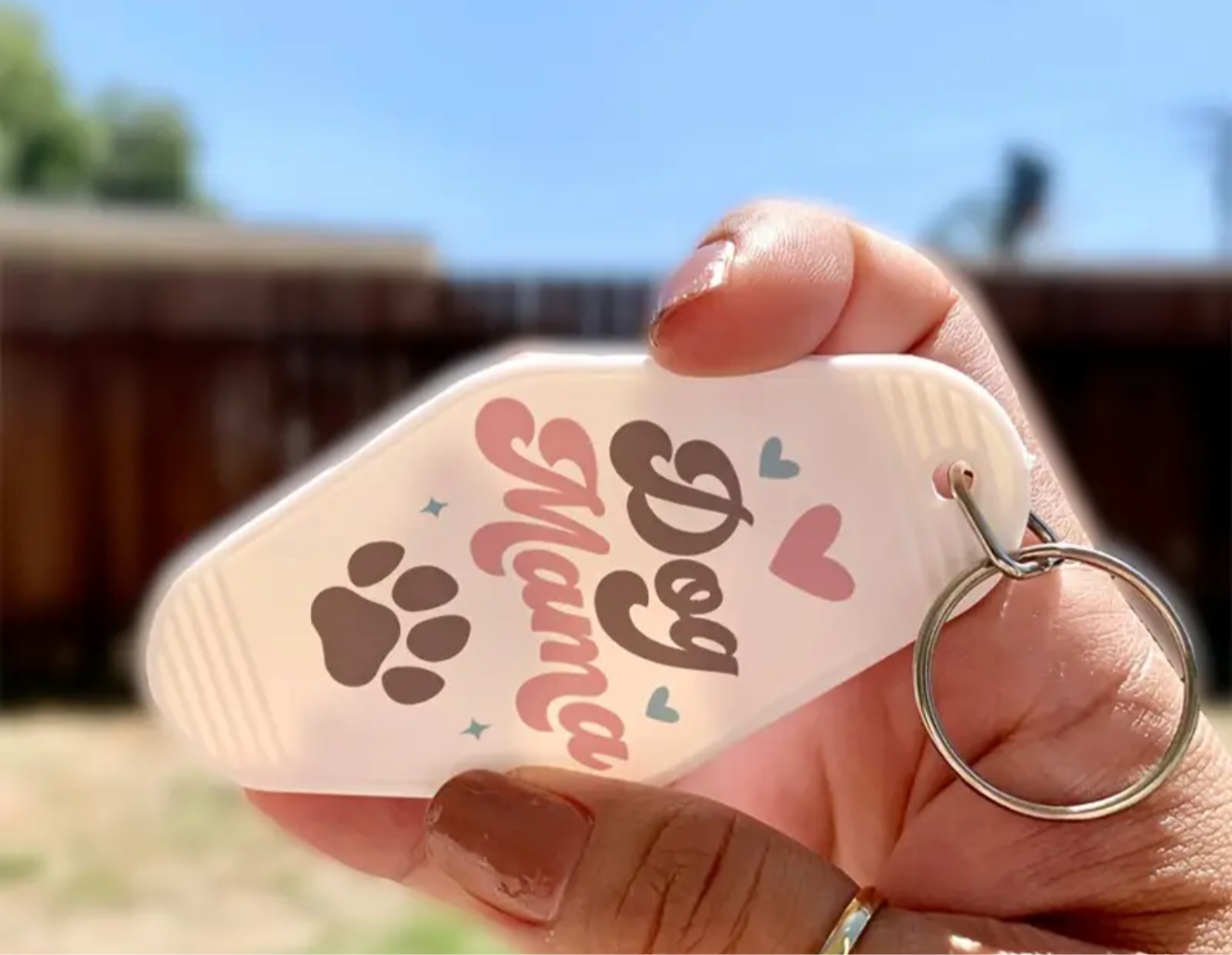 motel dog mama keychain