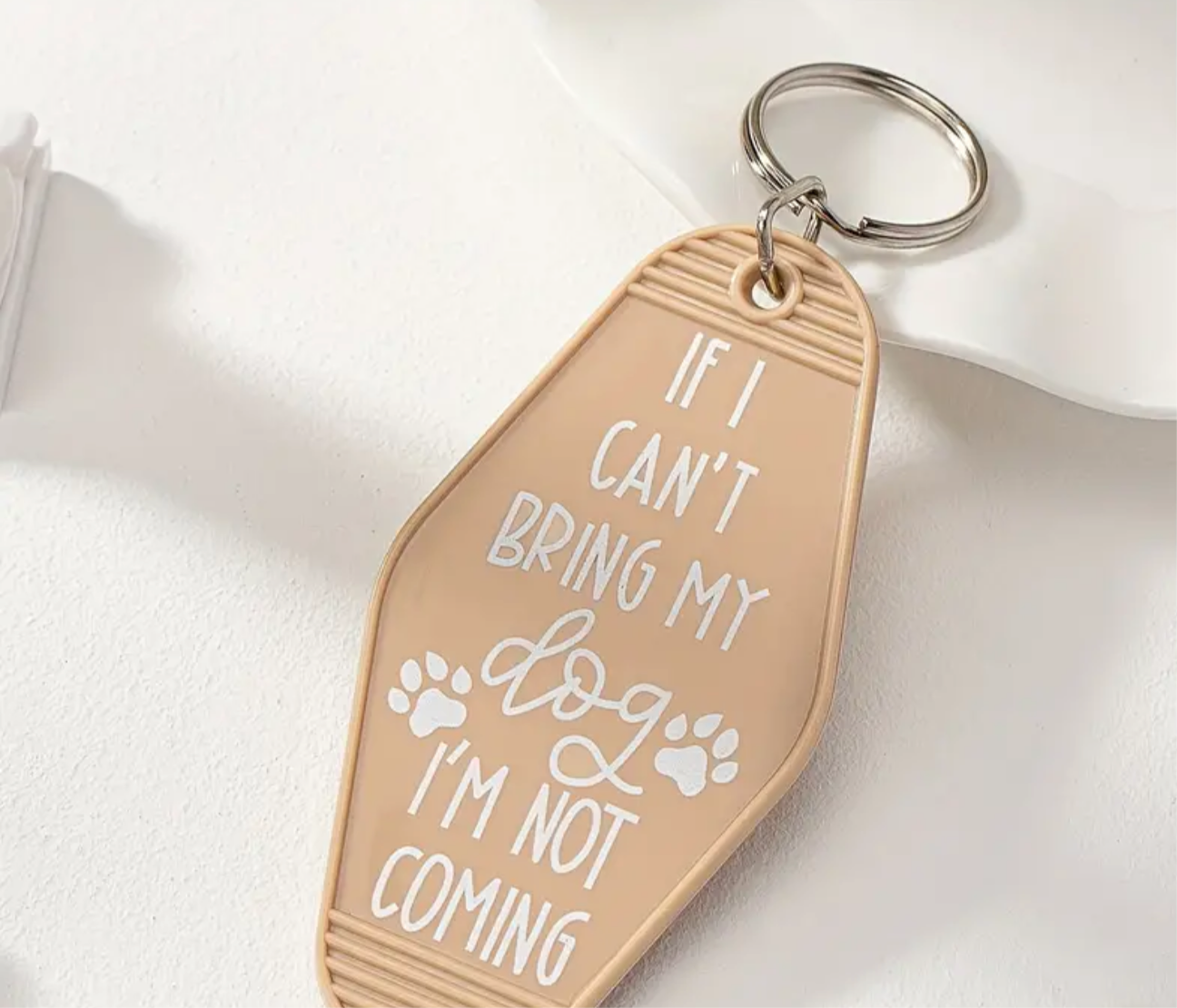 motel dog keychain