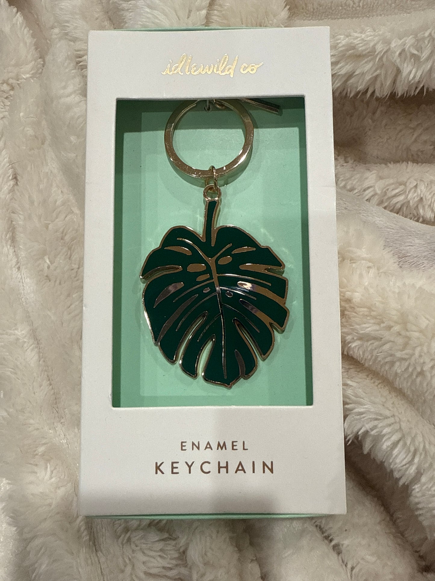 idlewild monstera keychain