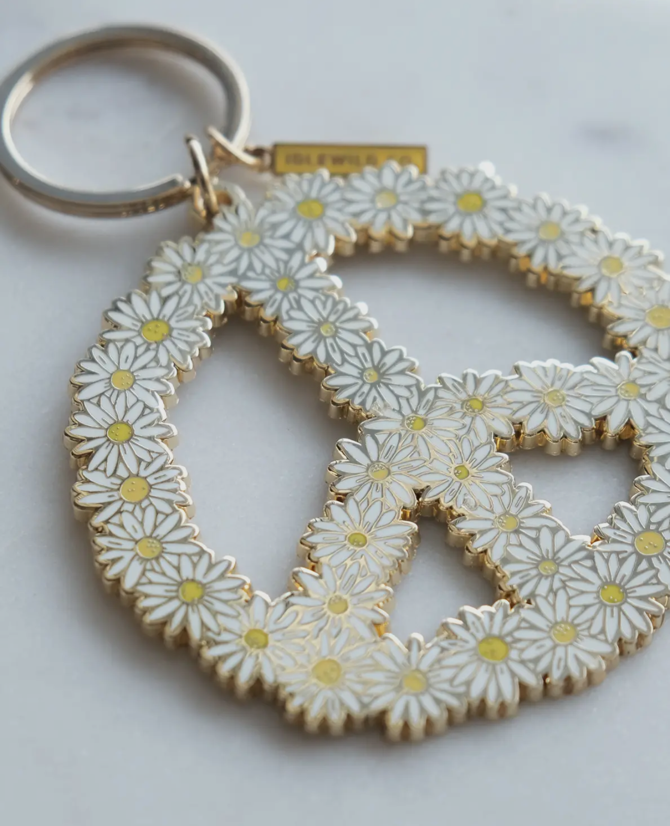 idlewild daisy keychain