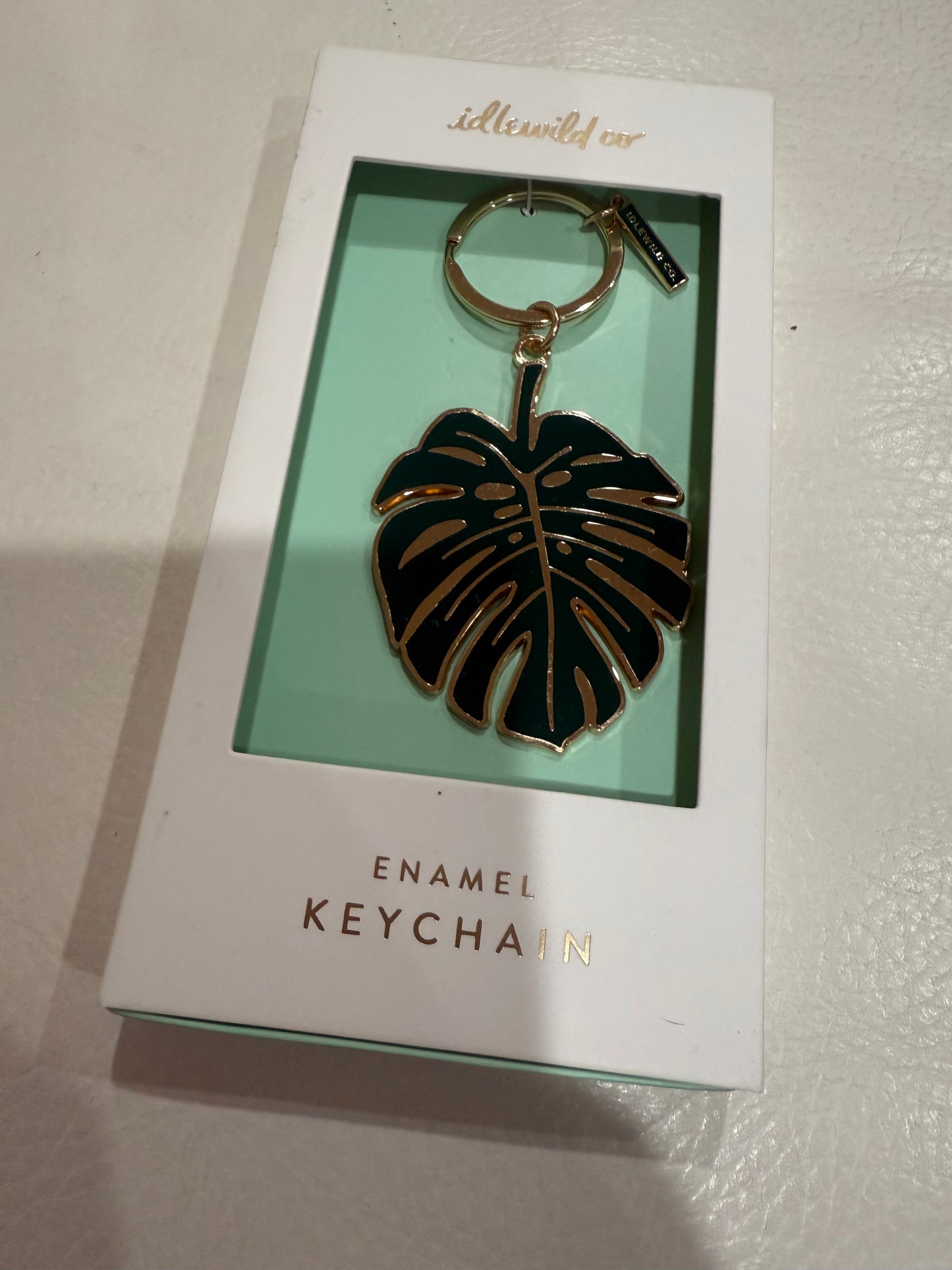idlewild monstera keychain