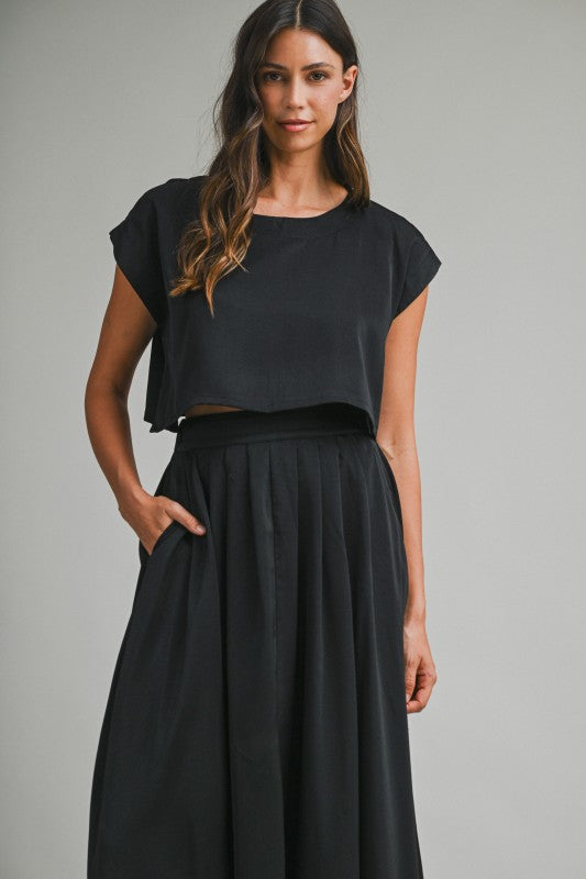 Mable alex satin set